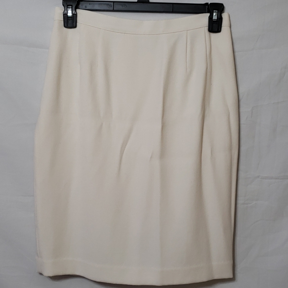 Euc two piece Kasper suit - Picture 7 of 8